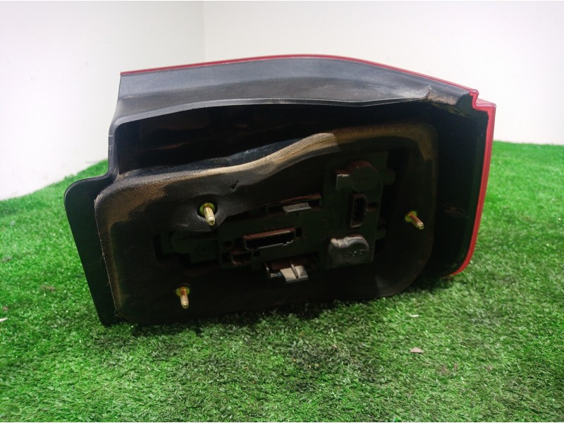 Recambio de piloto trasero izquierdo para seat ibiza (6k1) select referencia OEM IAM 964039 964039 964039