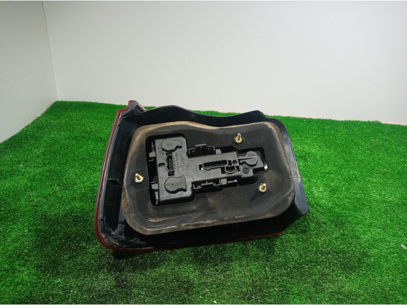 Recambio de piloto trasero derecho para seat ibiza (6k1) select referencia OEM IAM 964040 964040 964040