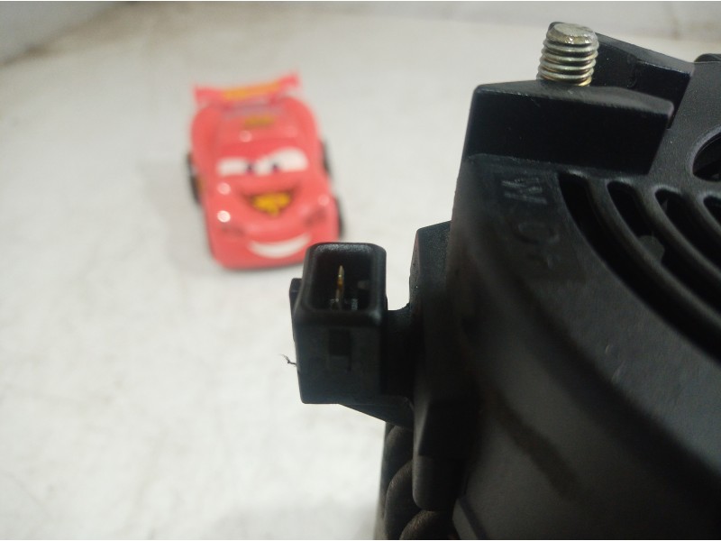 Recambio de alternador para seat ibiza (6k) sxe referencia OEM IAM 0123320007 0123320007 0123320007