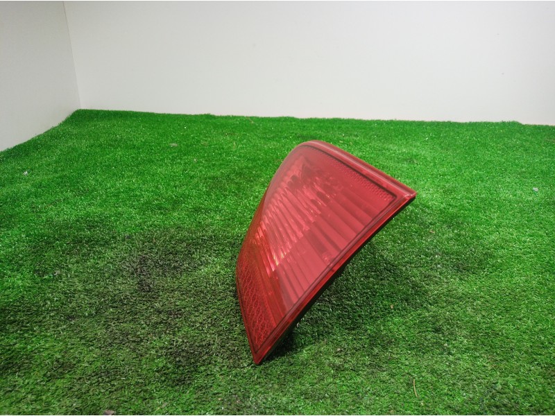 Recambio de piloto trasero derecho interior para seat ibiza (6k1) free sky referencia OEM IAM MT4P21W MT4P21W MT4P21W