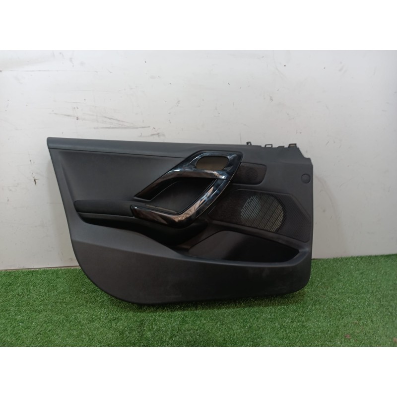 Recambio de guarnecido puerta delantera izquierda para peugeot 208 active referencia OEM IAM 491100129534 491100129534 491100129