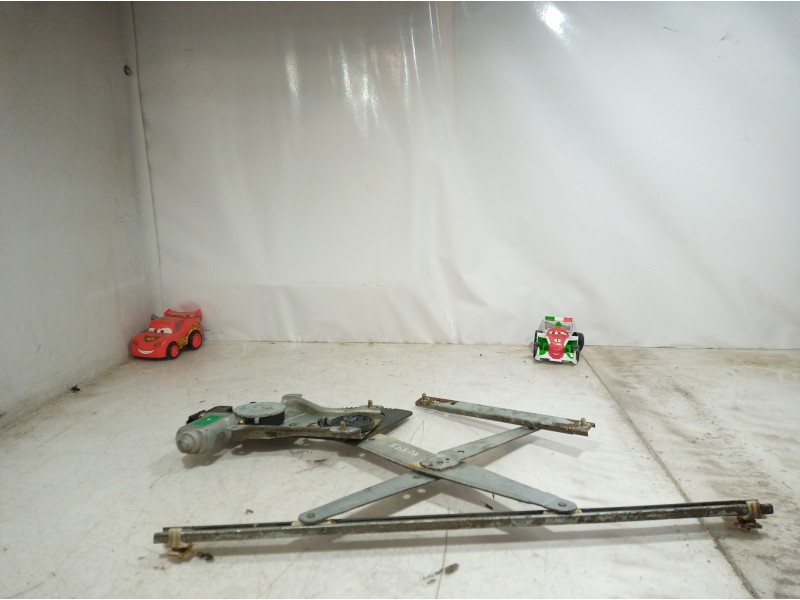 Recambio de elevalunas delantero izquierdo para daewoo kalos 1.4 cat referencia OEM IAM 96541737 96541737 96541737