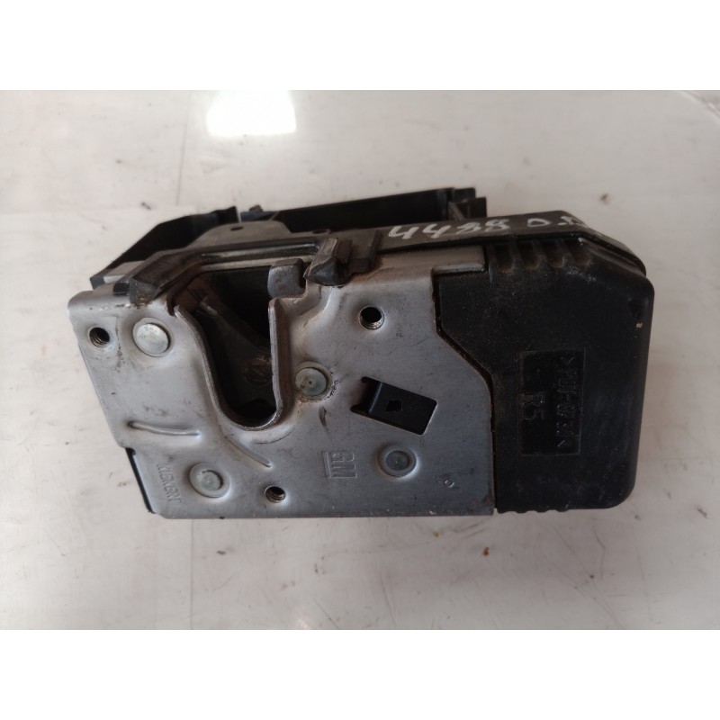 Recambio de cerradura puerta delantera derecha para opel zafira a elegance referencia OEM IAM 24414117 24414117 24414117