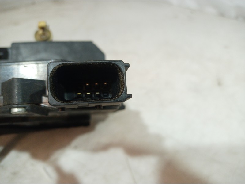 Recambio de cerradura puerta delantera derecha para fiat punto (199) easy referencia OEM IAM 51797562 51797562 970572102