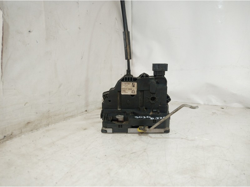 Recambio de cerradura puerta delantera izquierda para fiat punto (199) easy referencia OEM IAM 51797561 51797561 970570102