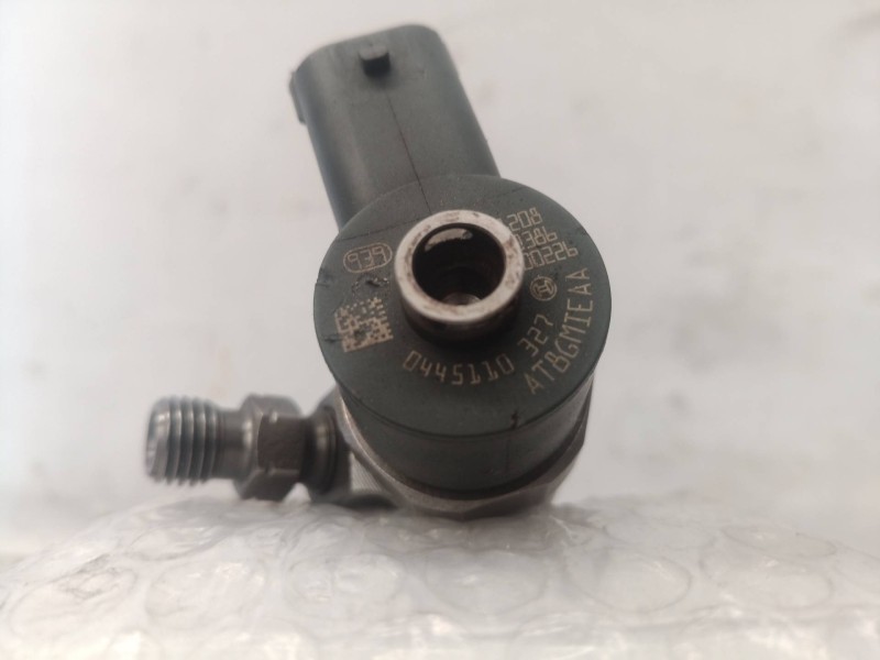 Recambio de inyector para opel insignia berlina cosmo referencia OEM IAM 0445110327 0445110327 0445110327