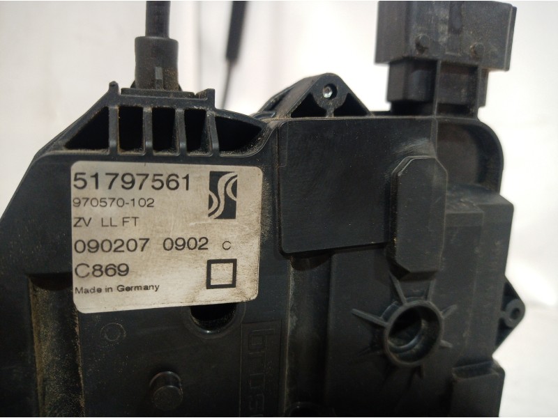 Recambio de cerradura puerta delantera izquierda para fiat punto (199) easy referencia OEM IAM 51797561 51797561 970570102