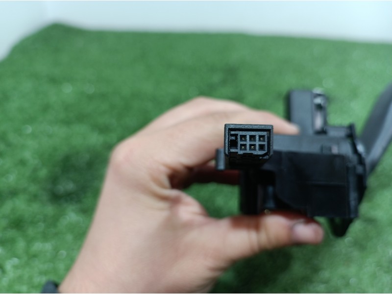 Recambio de mando limpia para volkswagen golf vi (5k1) advance referencia OEM IAM 1K0953519H 1K0953519H 1K0953519