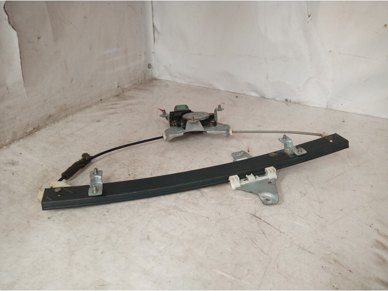 Recambio de elevalunas trasero izquierdo para ssangyong rexton 270 xdi limited referencia OEM IAM 8810008001 8810008001 88100080