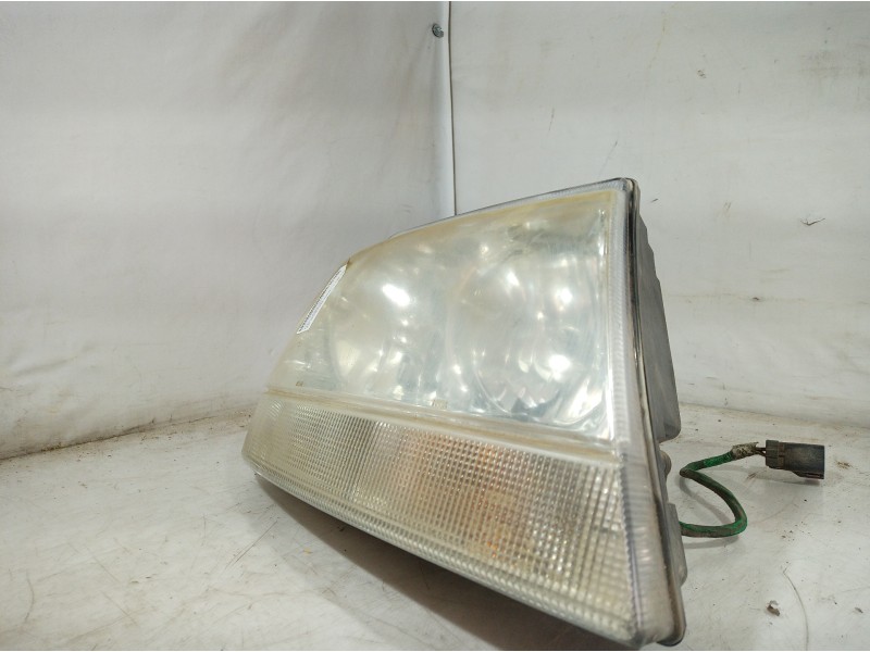 Recambio de faro derecho para jeep gr.cherokee (wj/wg) referencia OEM IAM 61B50050092 61B50050092 61B50050092