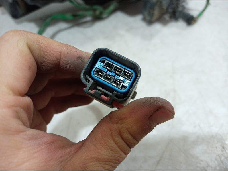 Recambio de faro derecho para jeep gr.cherokee (wj/wg) referencia OEM IAM 61B50050092 61B50050092 61B50050092