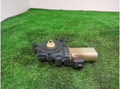 Recambio de motor elevalunas delantero izquierdo para fiat stilo (192) 1.6 16v referencia OEM IAM 50002603 50002603 50002603