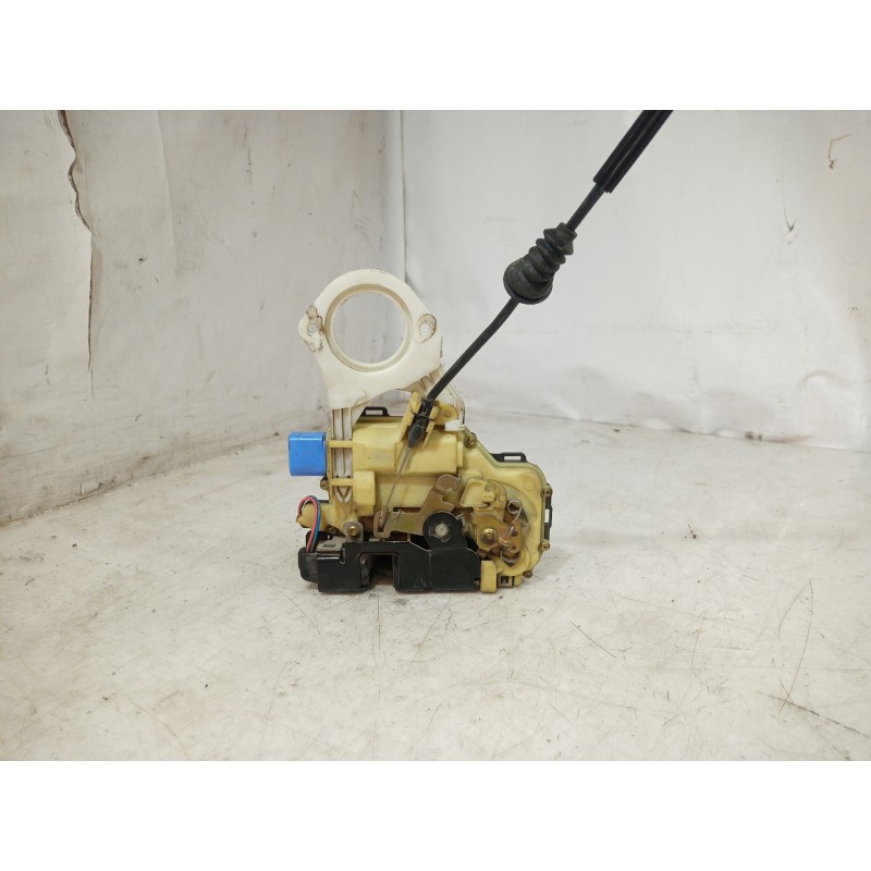 Recambio de cerradura puerta delantera derecha para seat ibiza (6l1) sport rider referencia OEM IAM 837016BQ 837016BQ 16BQ3B1