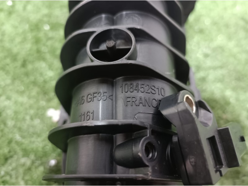 Recambio de colector admision para bmw serie 1 berlina (e81/e87) referencia OEM IAM 7807991 7807991 108452S10