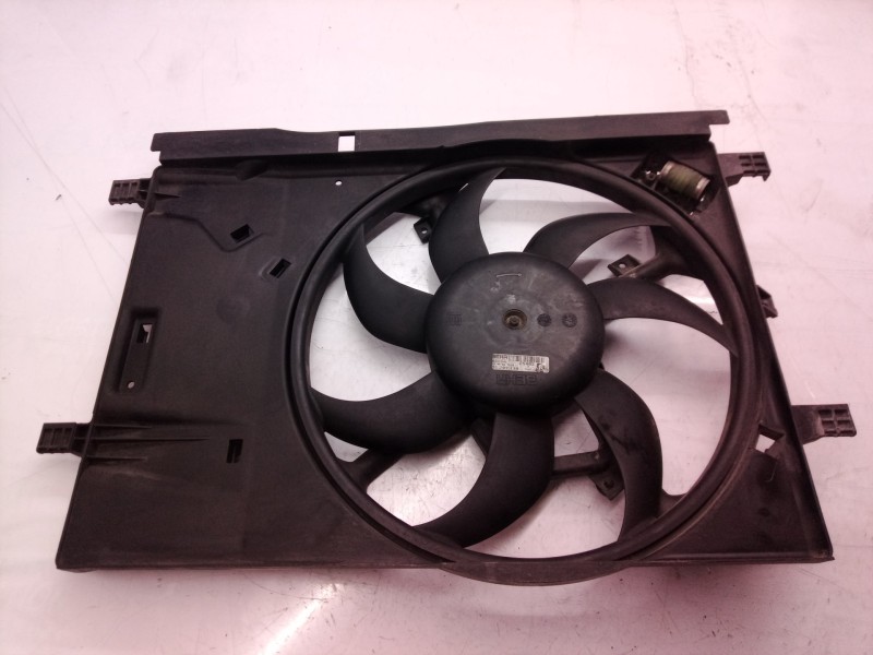 Recambio de electroventilador para chevrolet matiz 1.0 cat referencia OEM IAM 55700464 55700464 55700464