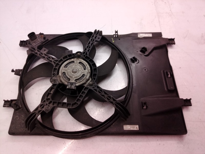 Recambio de electroventilador para chevrolet matiz 1.0 cat referencia OEM IAM 55700464 55700464 55700464