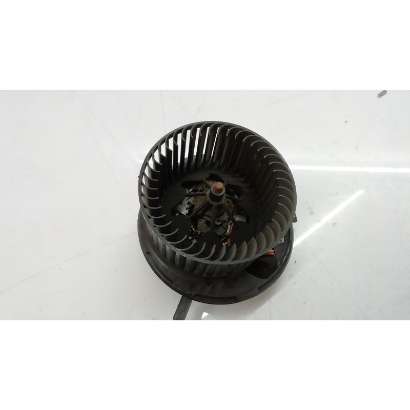 Recambio de ventilador calefaccion para volkswagen caddy ocio maxi outdoor bmt referencia OEM IAM F998922Q F998922 F998922