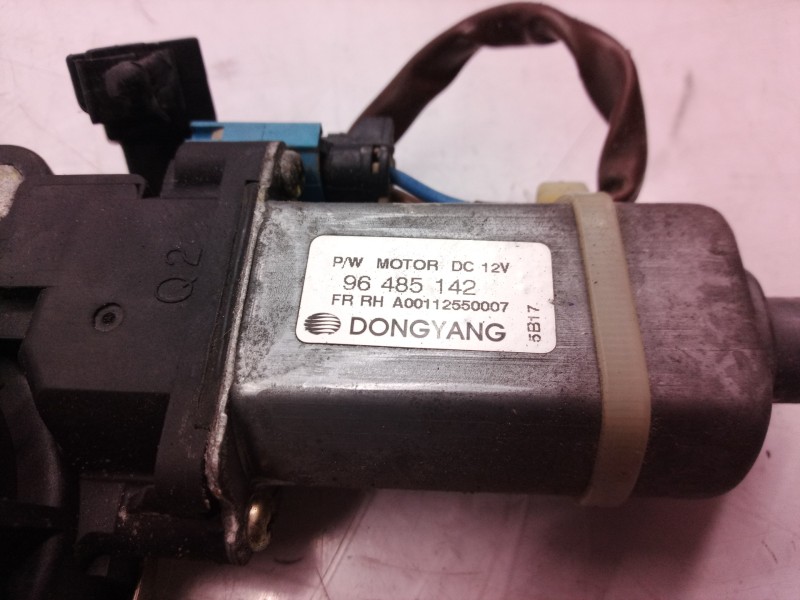 Recambio de elevalunas delantero derecho para chevrolet matiz 1.0 cat referencia OEM IAM 96485142 96485142 96485142