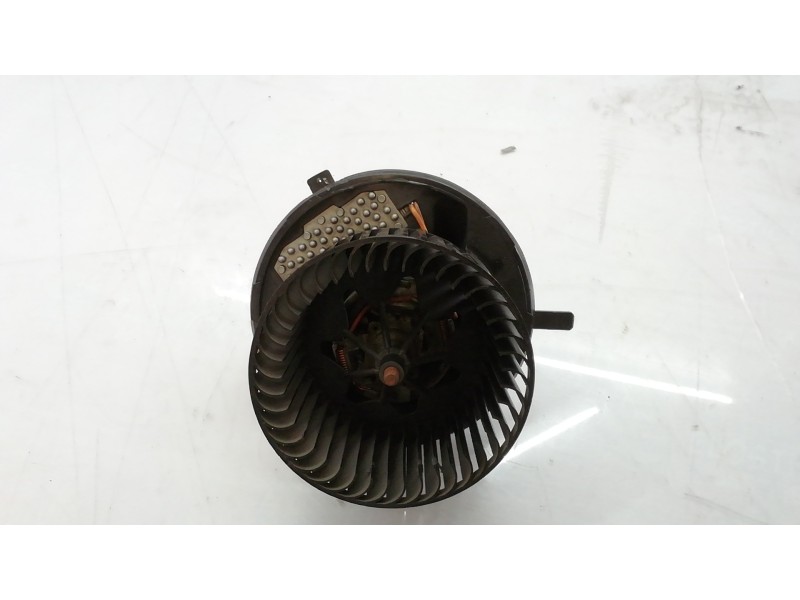Recambio de ventilador calefaccion para volkswagen caddy ocio maxi outdoor bmt referencia OEM IAM F998922Q F998922 F998922