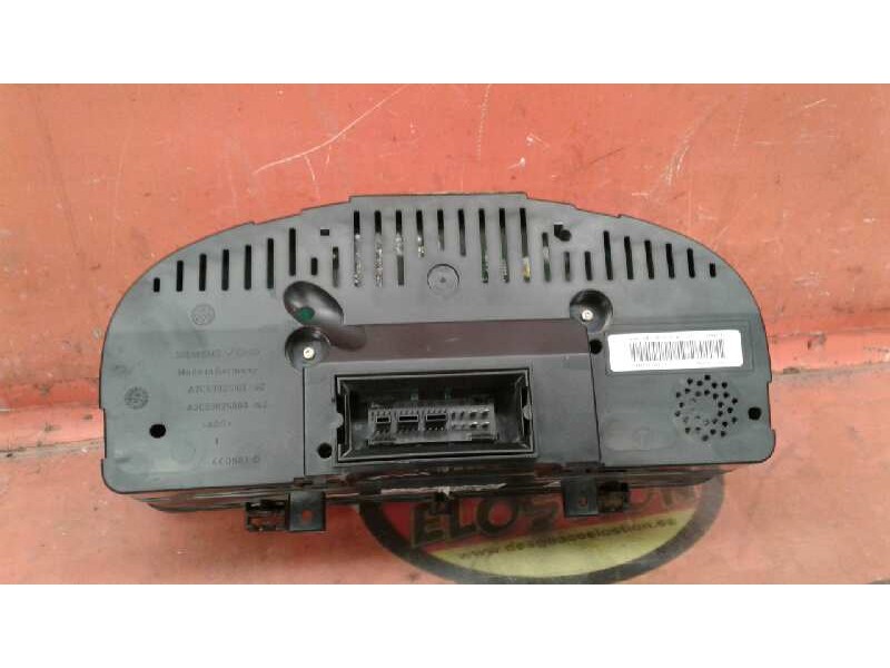 Recambio de cuadro instrumentos para volkswagen caddy ka/kb (2k) kombi referencia OEM IAM 1T0920861A  
