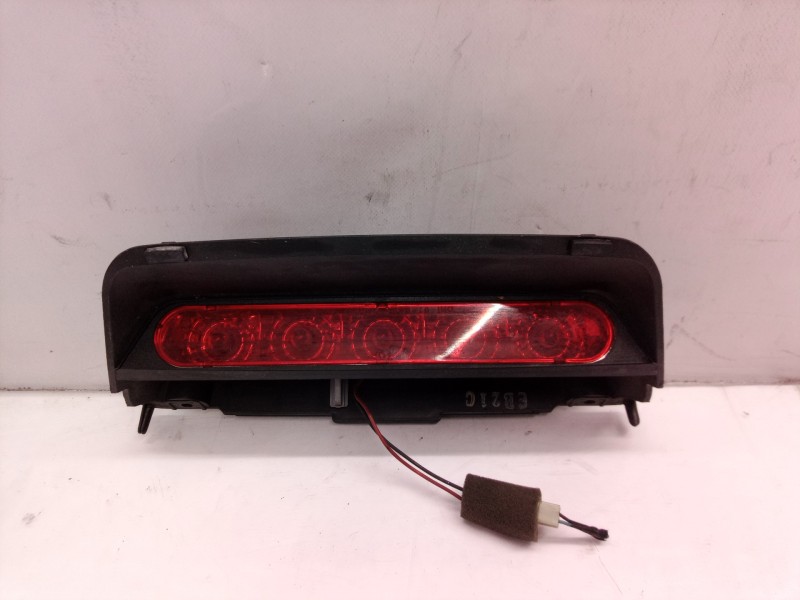 Recambio de luz central de freno para chevrolet matiz 1.0 cat referencia OEM IAM   