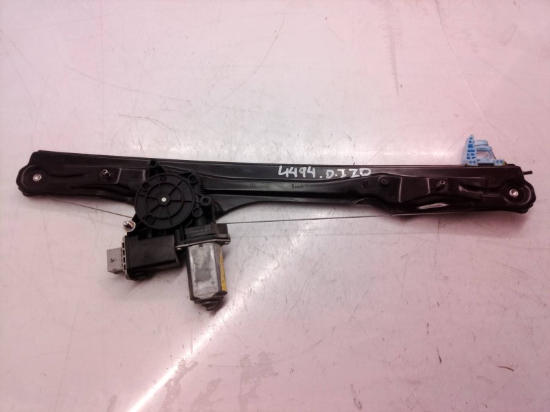 Recambio de elevalunas delantero izquierdo para fiat doblo active referencia OEM IAM 15340080521 15340080521 15340080521