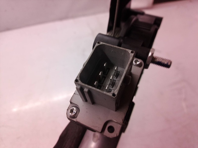 Recambio de elevalunas delantero izquierdo para fiat doblo active referencia OEM IAM 15340080521 15340080521 15340080521