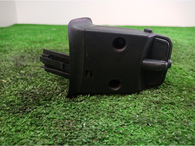 Recambio de mando volante para ford focus berlina (cap) titanium referencia OEM IAM 758709 758709 758709