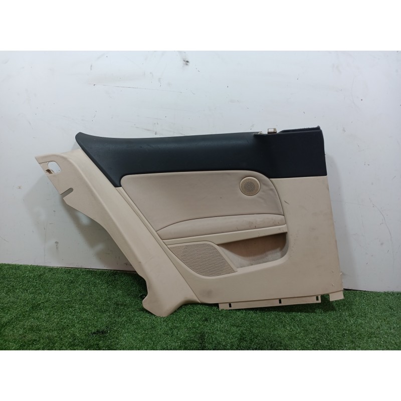 Recambio de guarnecido puerta trasera izquierda para volkswagen golf vi (5k1) advance referencia OEM IAM 5K3867043 5K3867043 5K3