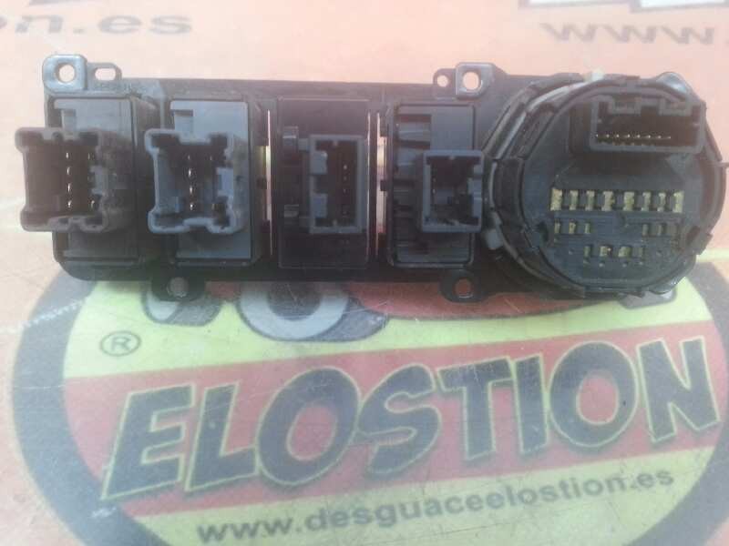 Recambio de conmutadores varios para mercedes-benz clase clk (w208) cabrio referencia OEM IAM    Recambio de conmutadores varios para mercedes-benz clase clk (w208) cabrio referencia OEM IAM