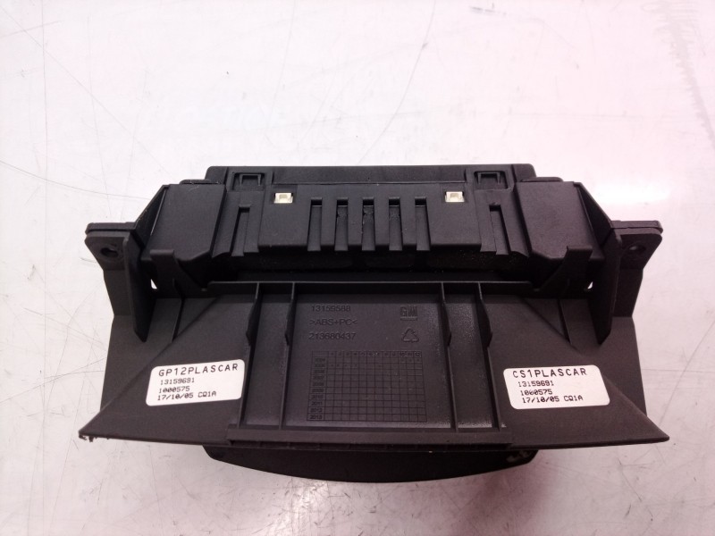 Recambio de pantalla multifuncion para opel zafira b cosmo referencia OEM IAM 565412796 565412796 13208089