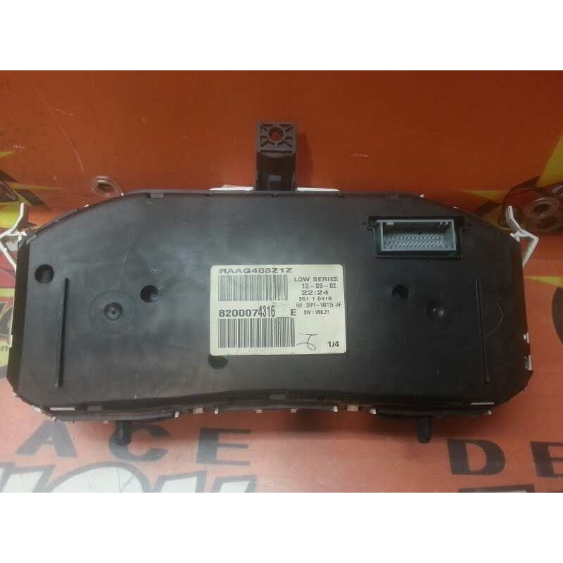 Recambio de cuadro instrumentos para renault megane ii berlina 3p 1.4 16v referencia OEM IAM 8200074316E RAAG403Z1Z 8200074316E