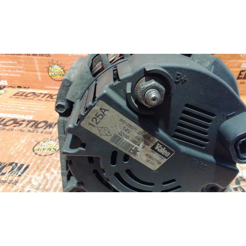 Recambio de alternador para renault trafic combi (ab 4.01) passenger privilege referencia OEM IAM SG12B071 2542653D SG12B071