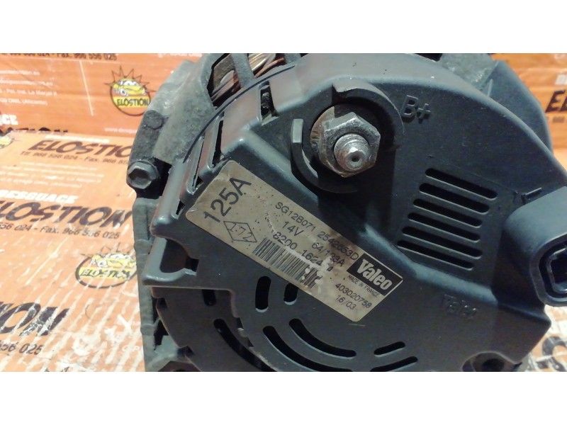 Recambio de alternador para renault trafic combi (ab 4.01) passenger privilege referencia OEM IAM SG12B071 2542653D SG12B071