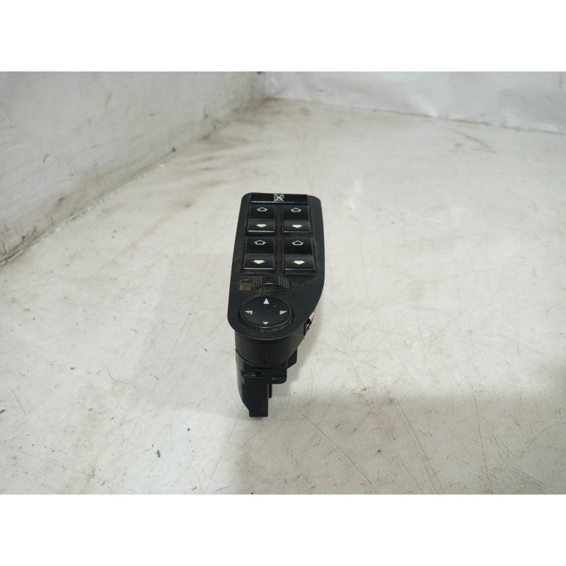 Recambio de mando elevalunas delantero izquierdo para bmw serie 5 berlina (e39) 525td referencia OEM IAM 6904306 6904306 6904306