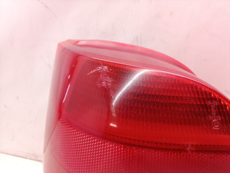 Recambio de piloto trasero izquierdo para ford fiesta berl./courier courier familiar referencia OEM IAM 95VG13405AD  