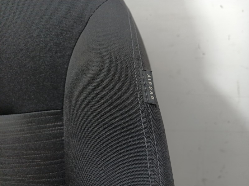 Recambio de asiento delantero izquierdo para peugeot 208 active referencia OEM IAM   
