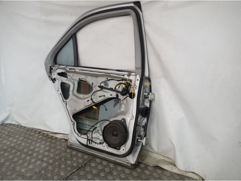 Recambio de puerta trasera izquierda para mercedes-benz clase s (w220) berlina 320 cdi (220.026) referencia OEM IAM   