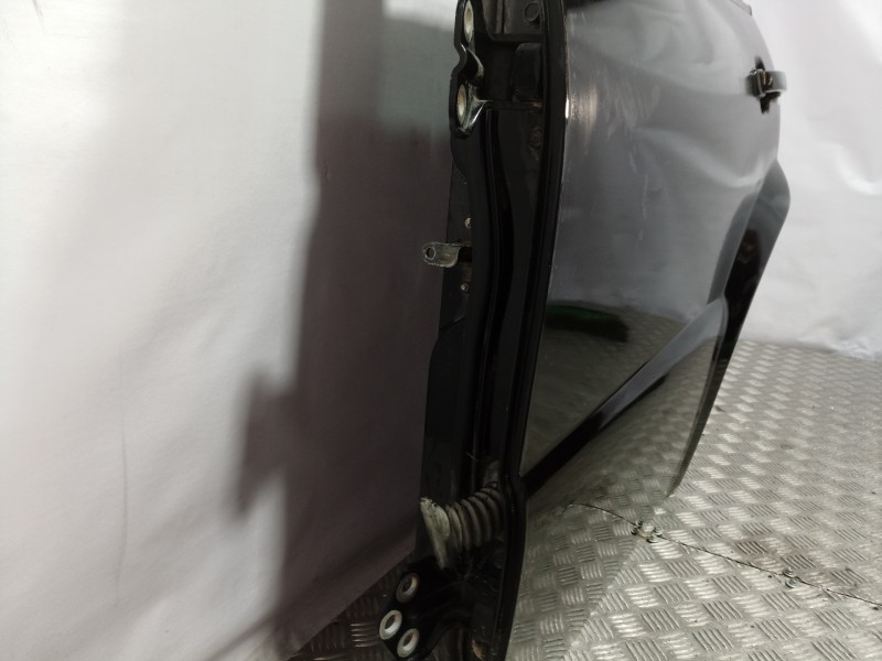 Recambio de puerta trasera izquierda para ssangyong rexton rx 270 plus / 270 xdi plus referencia OEM IAM   