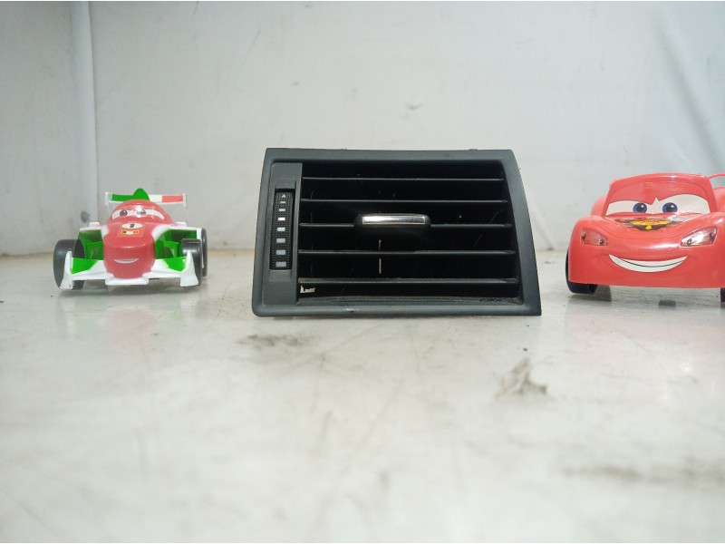 Recambio de rejilla aireadora para audi a8 (4e2) 4.2 v8 32v fsi referencia OEM IAM 4E0820951  