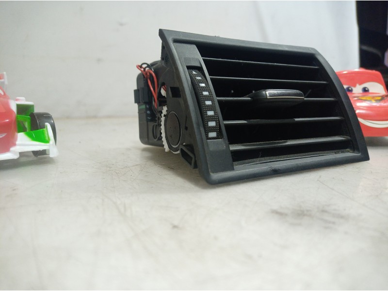 Recambio de rejilla aireadora para audi a8 (4e2) 4.2 v8 32v fsi referencia OEM IAM 4E0820951  