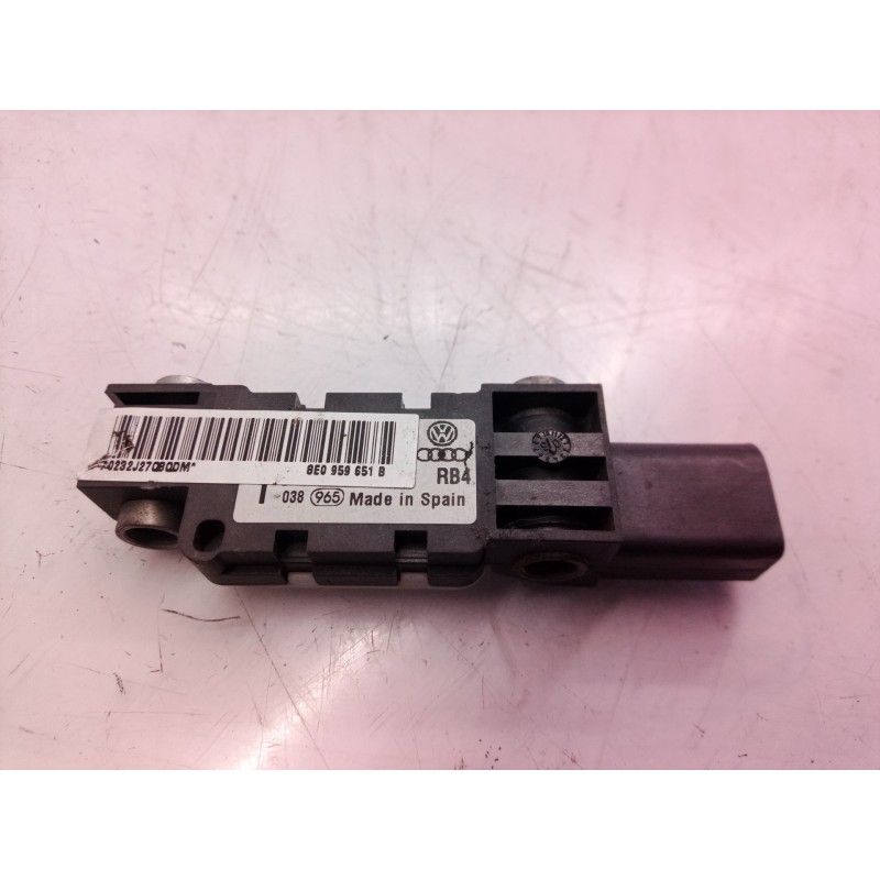 Recambio de sensor para audi a4 berlina (8e) referencia OEM IAM 8E0959651 8E0959651 8E0959651