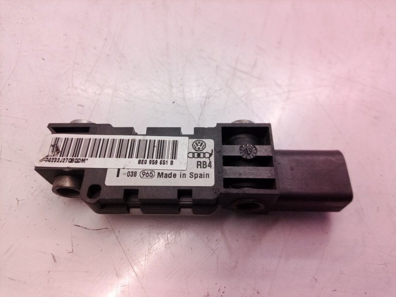 Recambio de sensor para audi a4 berlina (8e) referencia OEM IAM 8E0959651 8E0959651 8E0959651