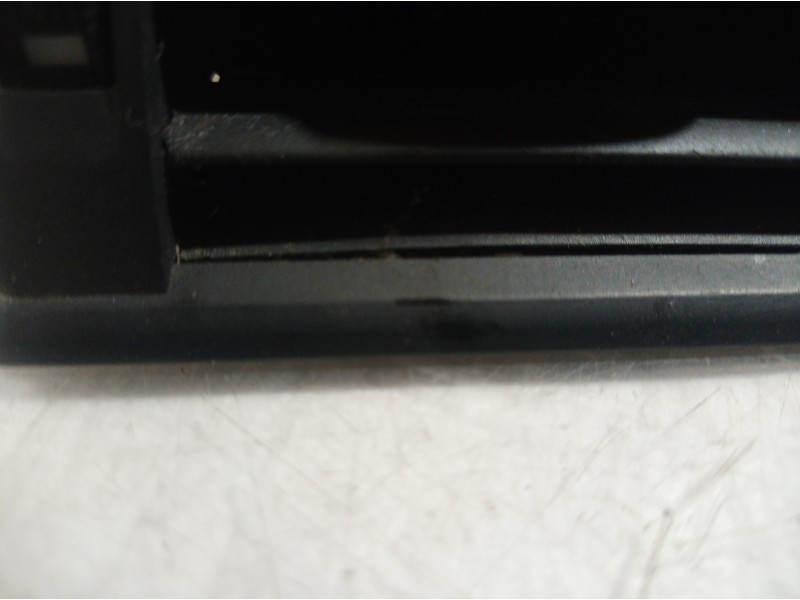 Recambio de rejilla aireadora para audi a8 (4e2) 4.2 v8 32v fsi referencia OEM IAM 4E0820951  