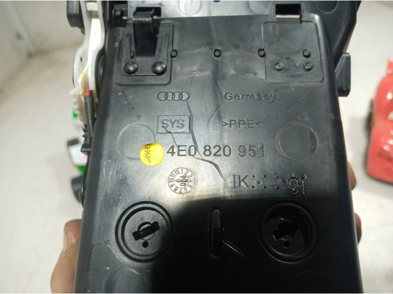 Recambio de rejilla aireadora para audi a8 (4e2) 4.2 v8 32v fsi referencia OEM IAM 4E0820951  