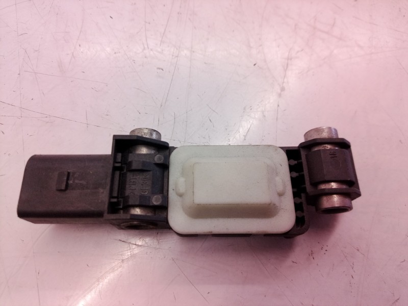 Recambio de sensor para audi a4 berlina (8e) referencia OEM IAM 8E0959651 8E0959651 8E0959651