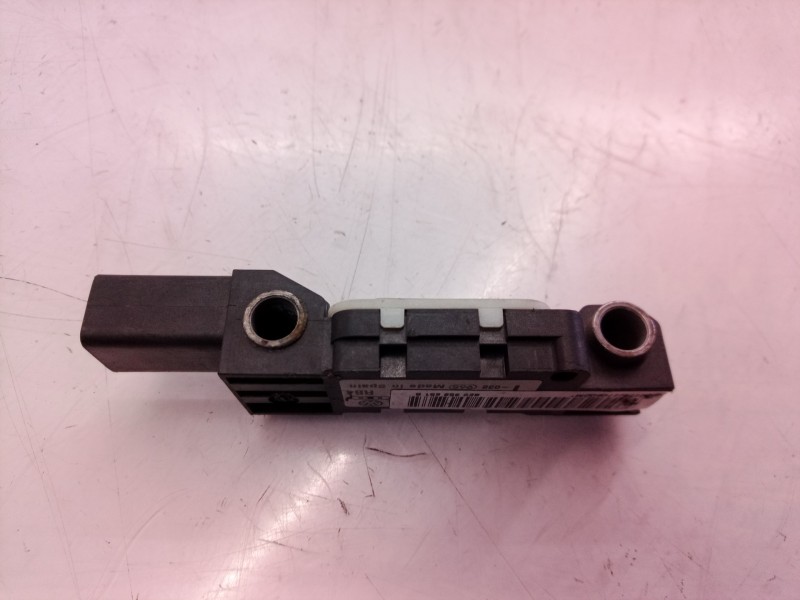 Recambio de sensor para audi a4 berlina (8e) referencia OEM IAM 8E0959651 8E0959651 8E0959651
