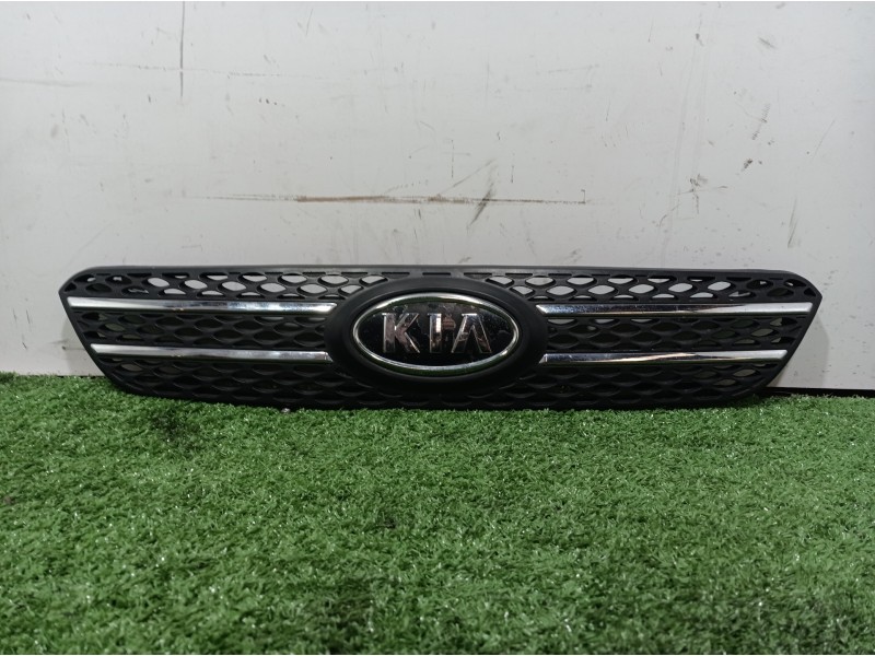 Recambio de rejilla delantera para kia cee´d emotion referencia OEM IAM 863501H200 863501H200 863501H200