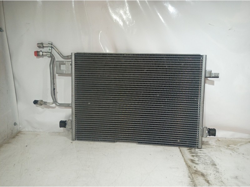 Recambio de condensador / radiador aire acondicionado para volkswagen passat variant (3b5) comfortline referencia OEM IAM 8FC351