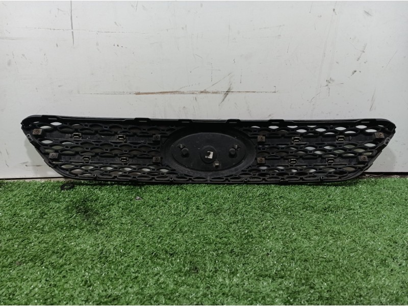 Recambio de rejilla delantera para kia cee´d emotion referencia OEM IAM 863501H200 863501H200 863501H200